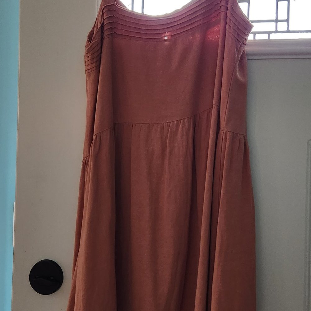 Dress - Picture 3 of 8